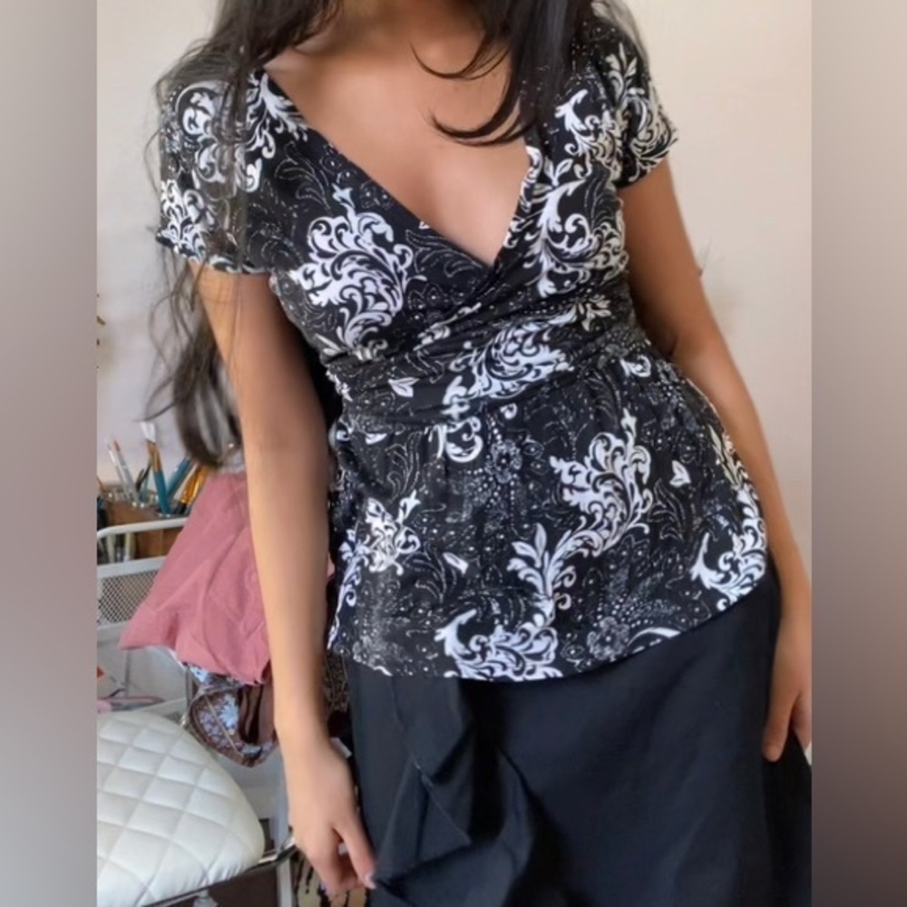 Express Black and white‎ paisley print wrap blouse